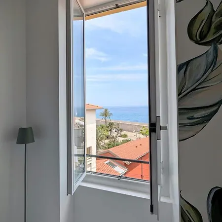 Le Cocon Du Bastion Apartamento *