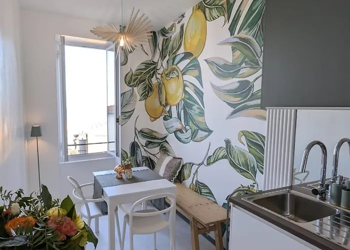 Le Cocon Du Bastion Ментона